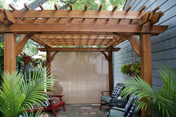 Pergola screen wide 2